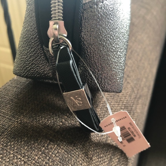 VS Metallic Silver Makeup Bag - Picture 4 of 5